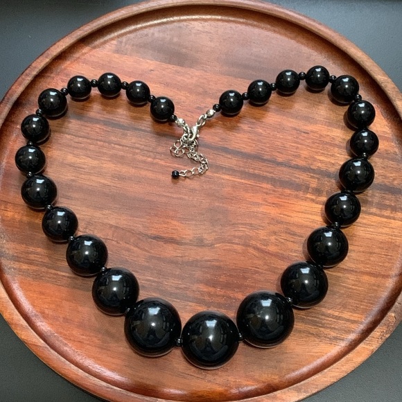 Chunky black bead necklace - Picture 1 of 2